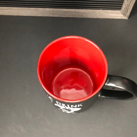 Eat drink and be scary mug new with tags - Picture 3 of 4